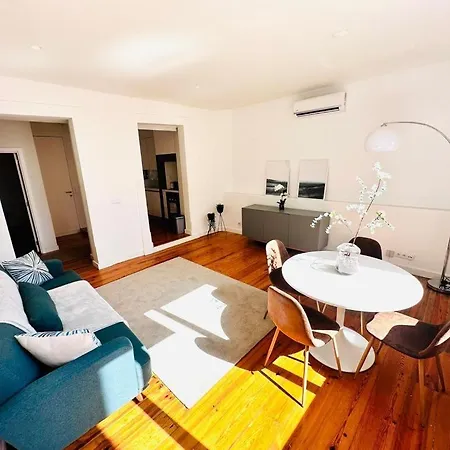 The Saraiva House - No 1e - Beautiful Two-bedroom