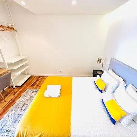 The Saraiva House - No 1e - Beautiful Two-bedroom Daire
